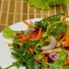 Рецепты салатов из жареной моркови с пекинской капустой, чипсами, языком, грибами